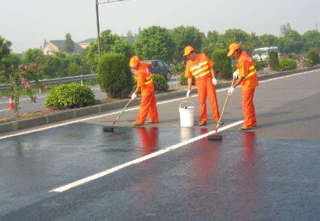 盐城 彩色路面喷漆维修改色的使用寿命有多长？